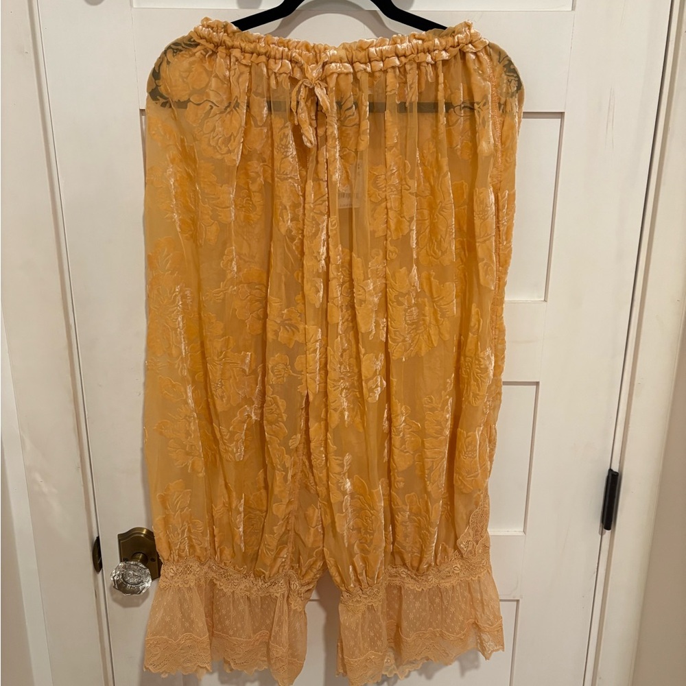 NWT Intimately By Free People Forever Young Burnout Bloomers - Picture 5 of 10